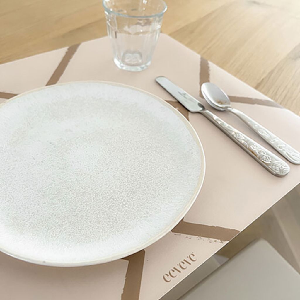Regular placemats